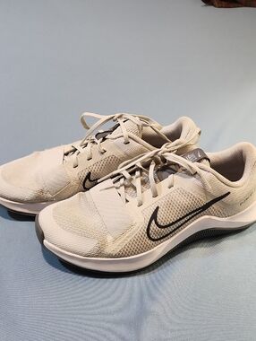 Nike MC Trainers. Size 9.5